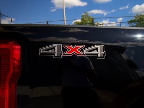 Used 2026 Ford F250 XLT AWD/4WD image 11