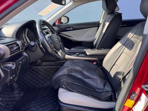 Used 2015 Lexus IS 250 w/ Navigation System Package RWD image 13