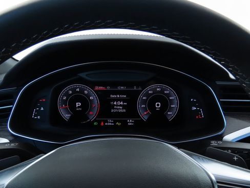 Used 2025 Audi A6 Premium Plus w/ Premium Plus Package image 32