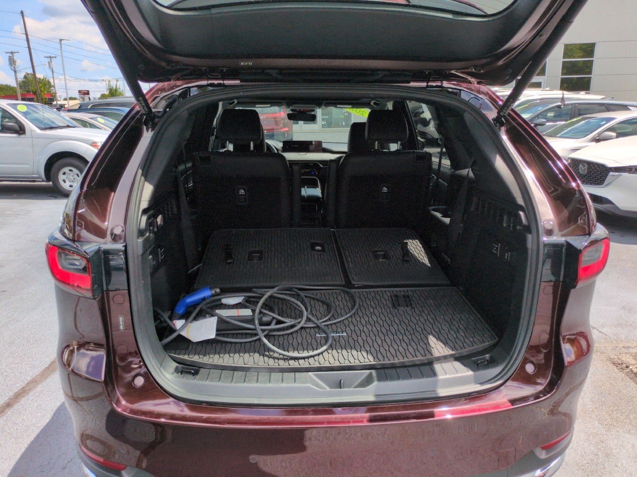 Used 2024 MAZDA CX-90 Plug-In Hybrid w/ Premium Plus AWD/4WD image 27