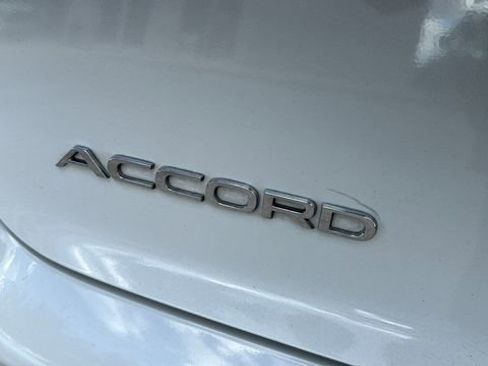 Used 2023 Honda Accord EX image 7