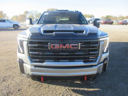 New 2026 GMC Sierra 3500 AT4 image 12