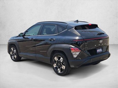 Used 2025 Hyundai Kona SEL FWD image 9