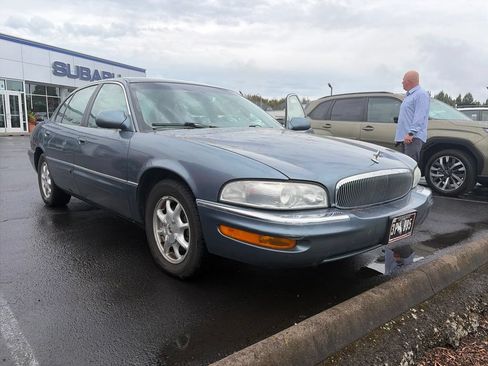 Used 2002 Buick Park Avenue FWD image 1