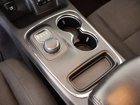 Used 2015 Dodge Durango SXT w/ Quick Order Package 23B image 9