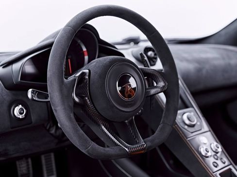Used 2016 McLaren 675LT Coupe RWD image 66