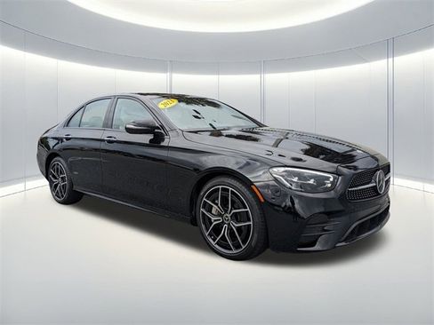 Used 2023 Mercedes-Benz E 350 Sedan image 3