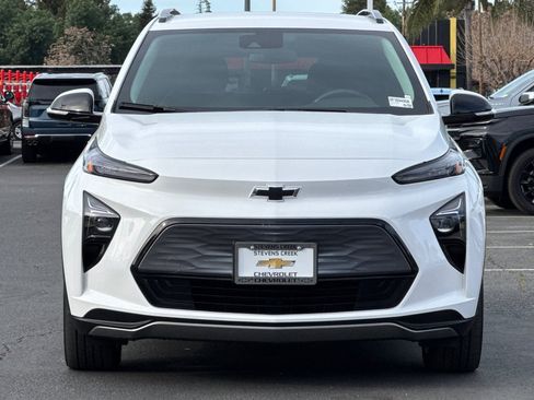 Used 2023 Chevrolet Bolt EUV LT image 10