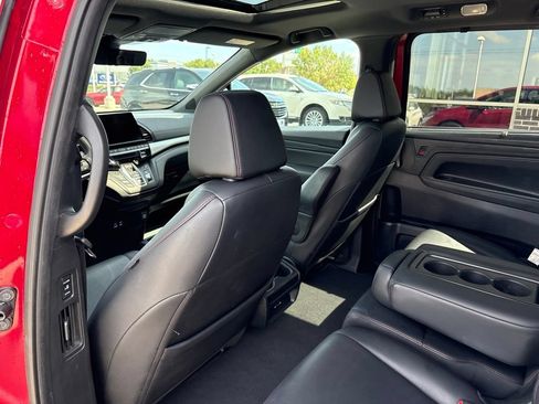 Used 2025 Honda Odyssey Sport-L image 38