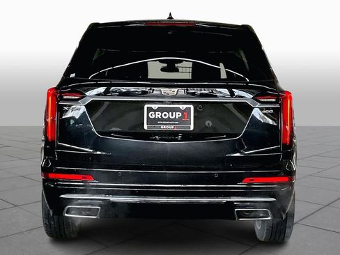 Used 2021 Cadillac XT6 Premium Luxury image 5