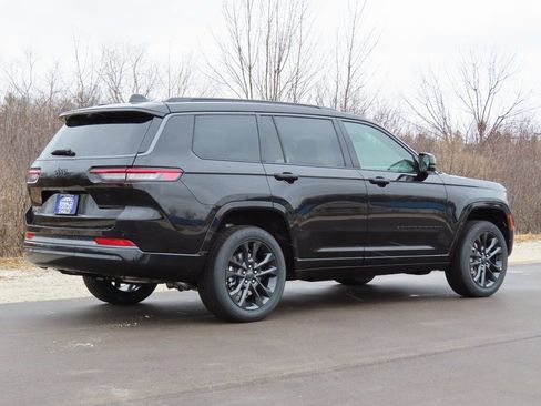 New 2026 Jeep Grand Cherokee L Limited image 3