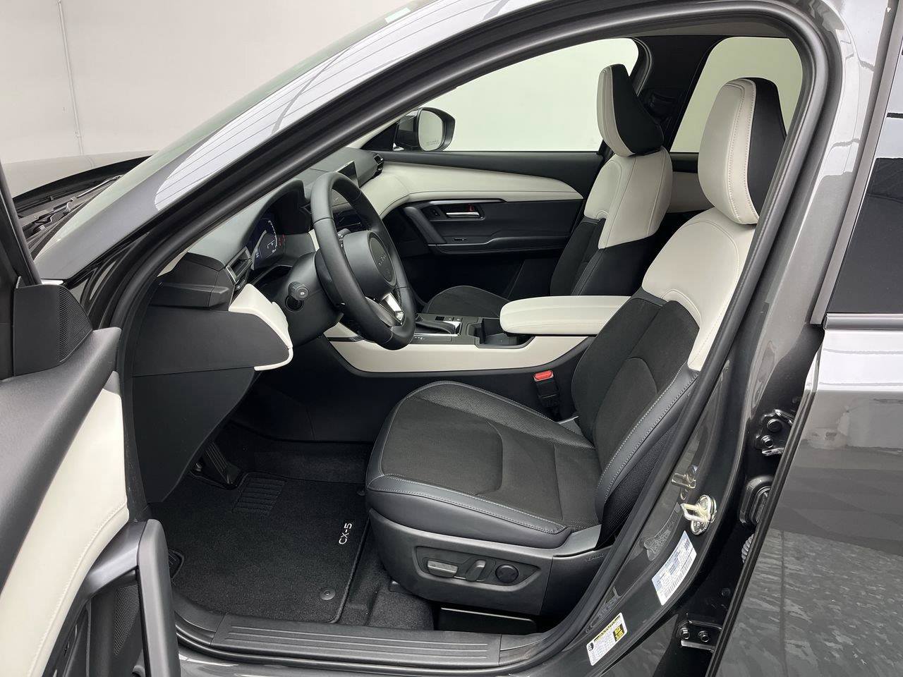 New 2026 MAZDA CX-5 Preferred AWD/4WD image 3