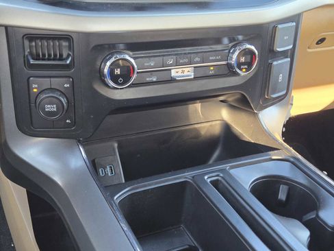 Used 2021 Ford F150 XLT w/ Equipment Group 301A Mid image 26