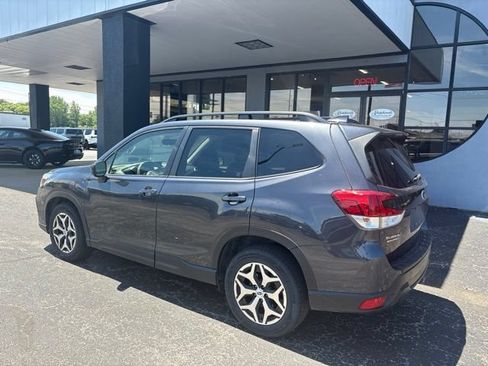Used 2019 Subaru Forester Premium w/ Popular Package #1 AWD/4WD image 6