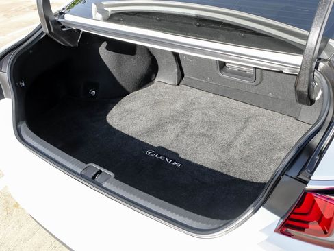 Used 2019 Lexus ES 350 image 56