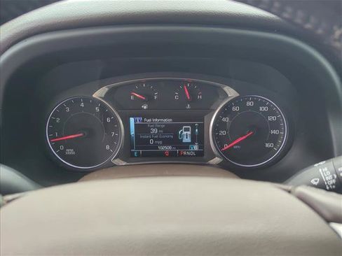 Used 2017 GMC Acadia SLT FWD image 12