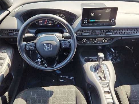 Used 2024 Honda HR-V Sport image 11