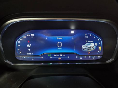 Used 2023 Chevrolet Tahoe RST AWD/4WD image 14