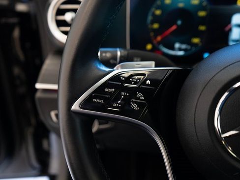 Used 2022 Mercedes-Benz E 350 Sedan image 23