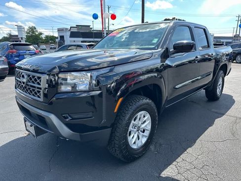 Used 2024 Nissan Frontier SV AWD/4WD image 7