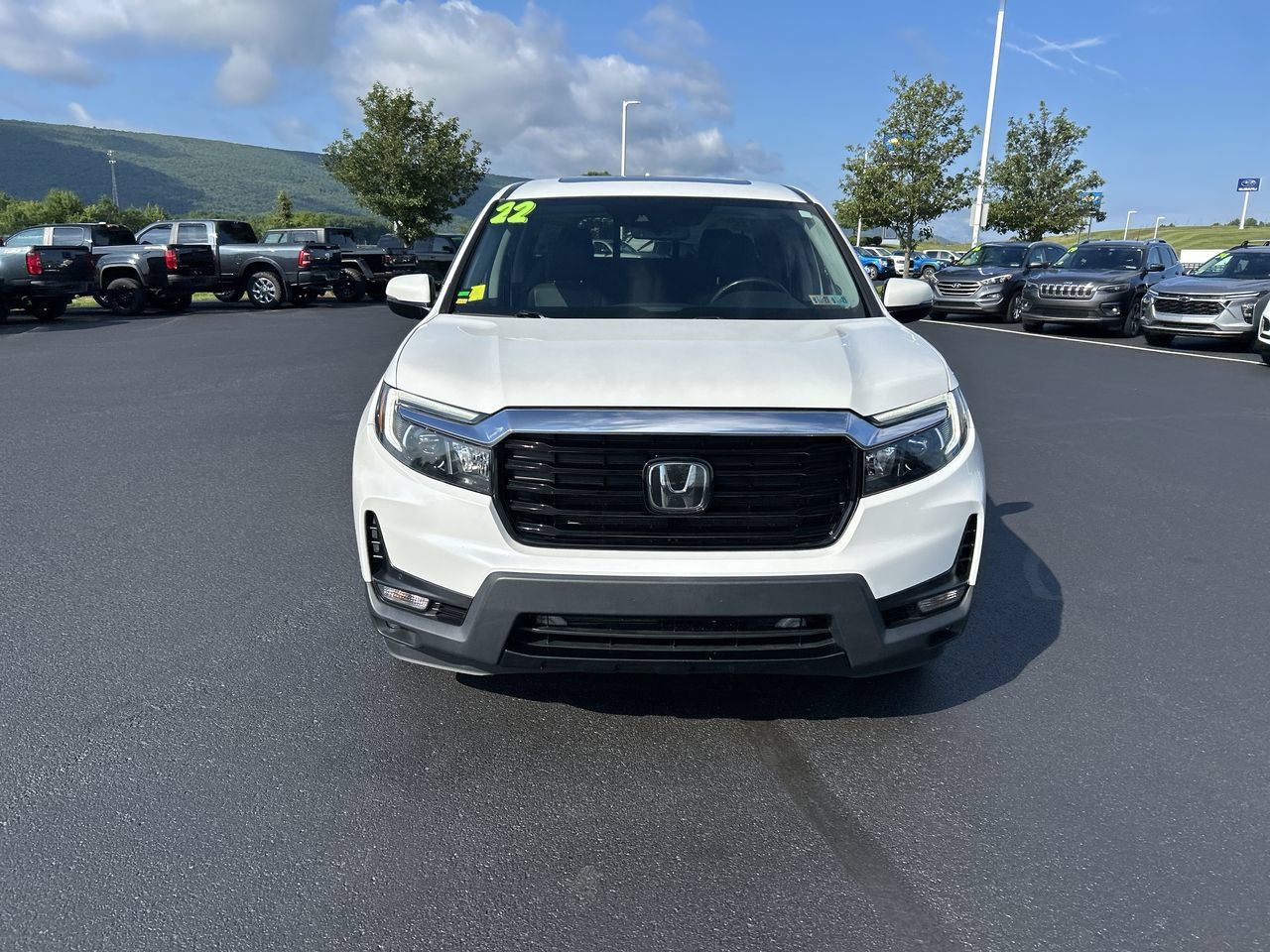 Used 2022 Honda Ridgeline RTL-E image 2