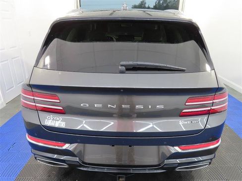 Used 2024 Genesis GV80 3.5T Advanced AWD/4WD image 11