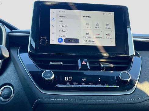 Used 2026 Toyota Corolla SE w/ Black Out Package (TMS) image 14