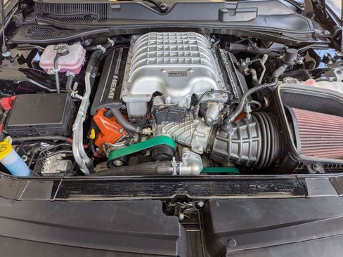 Used 2022 Dodge Challenger SRT Hellcat RWD image 26