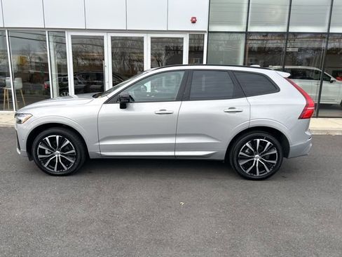 Certified 2025 Volvo XC60 B5 Plus AWD/4WD image 2