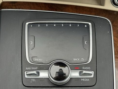 Used 2018 Audi Q5 2.0T Premium Plus w/ Premium Plus Package image 30