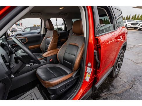 Used 2022 Ford Bronco Sport Outer Banks image 8