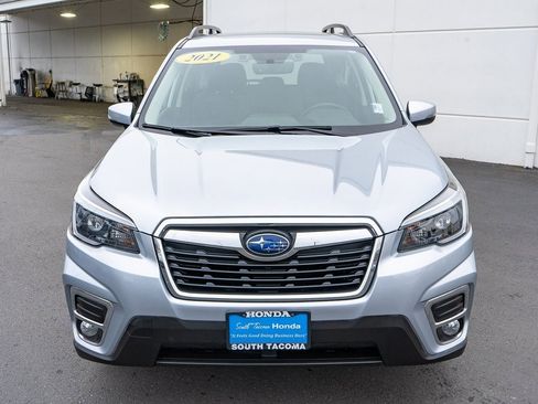 Used 2021 Subaru Forester Limited w/ Popular Package #3 image 4