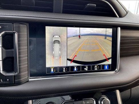 Used 2024 GMC Yukon XL Denali image 26