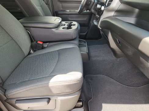 New 2026 RAM 3500 Tradesman AWD/4WD image 12