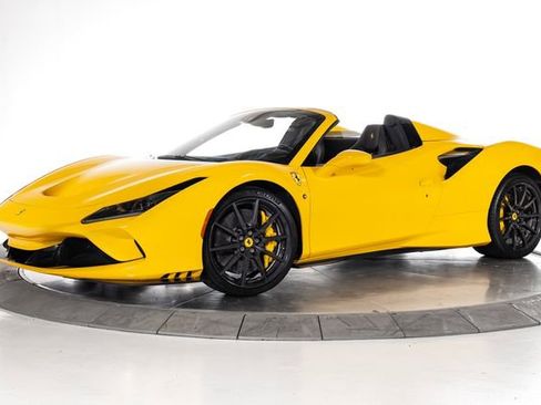 Certified 2021 Ferrari F8 Tributo image 1