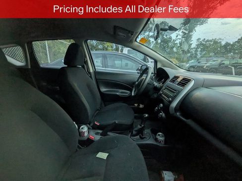 Used 2014 Nissan Versa Note S FWD image 9