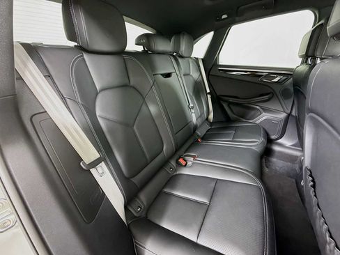 New 2026 Porsche Macan AWD/4WD image 28