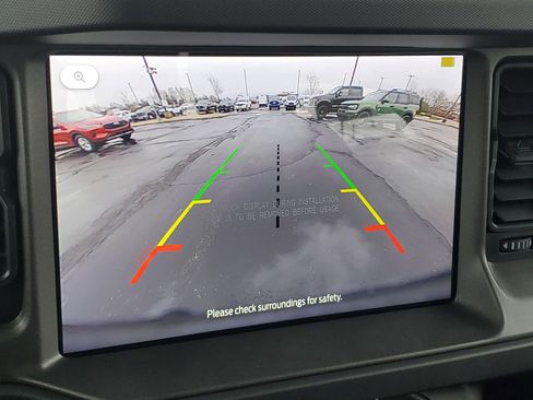 New 2025 Ford Bronco Base image 26