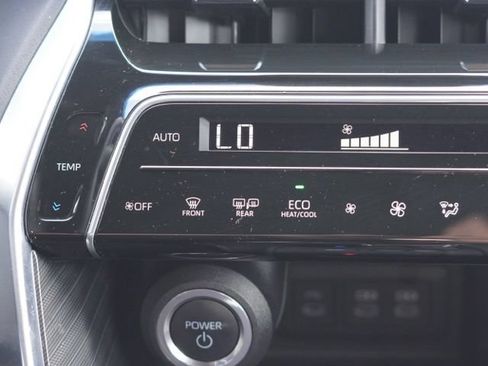 Used 2023 Toyota Venza Nightshade AWD/4WD image 26