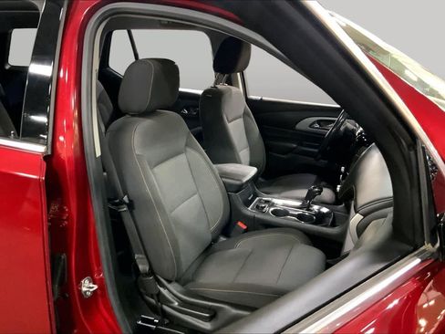 Used 2018 Chevrolet Traverse LT AWD/4WD image 9