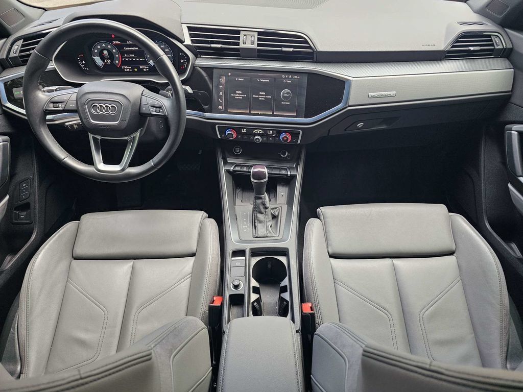 Used 2023 Audi Q3 2.0T Premium Plus w/ Premium Plus Package AWD/4WD image 15