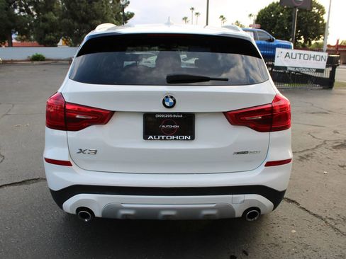 Used 2019 BMW X3 xDrive30i w/ Driving Assistance Package image 11