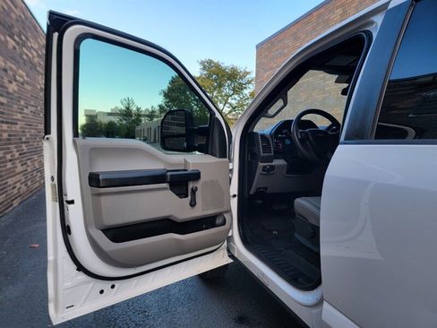Used 2021 Ford F250 XL image 14