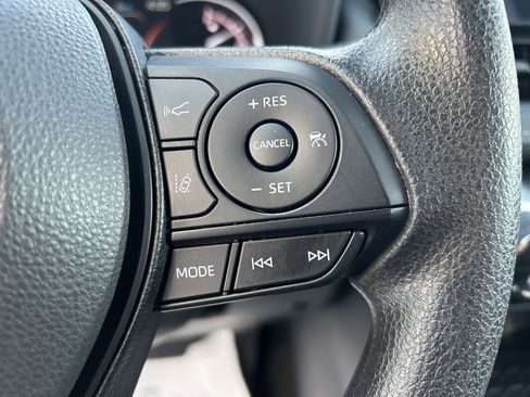 Certified 2025 Toyota RAV4 XLE AWD/4WD image 23
