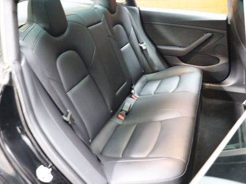 Used 2022 Tesla Model 3 Long Range image 59