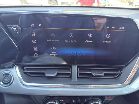 New 2026 Chevrolet Trax LT w/ Sunroof Package image 16