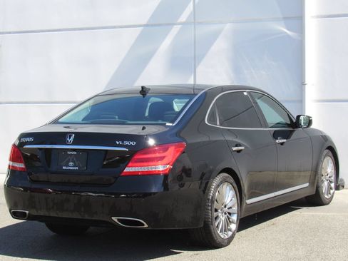 Used 2014 Hyundai Equus Signature RWD image 6