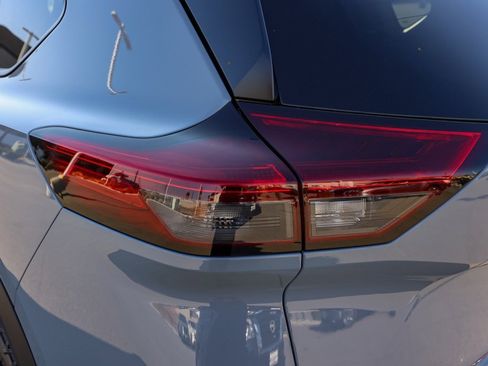 New 2026 Nissan Rogue SV image 7