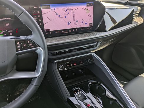 New 2025 Audi Q5 Premium Plus image 6