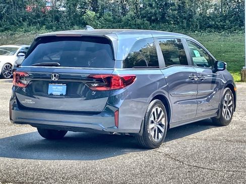 New 2026 Honda Odyssey EX-L image 4